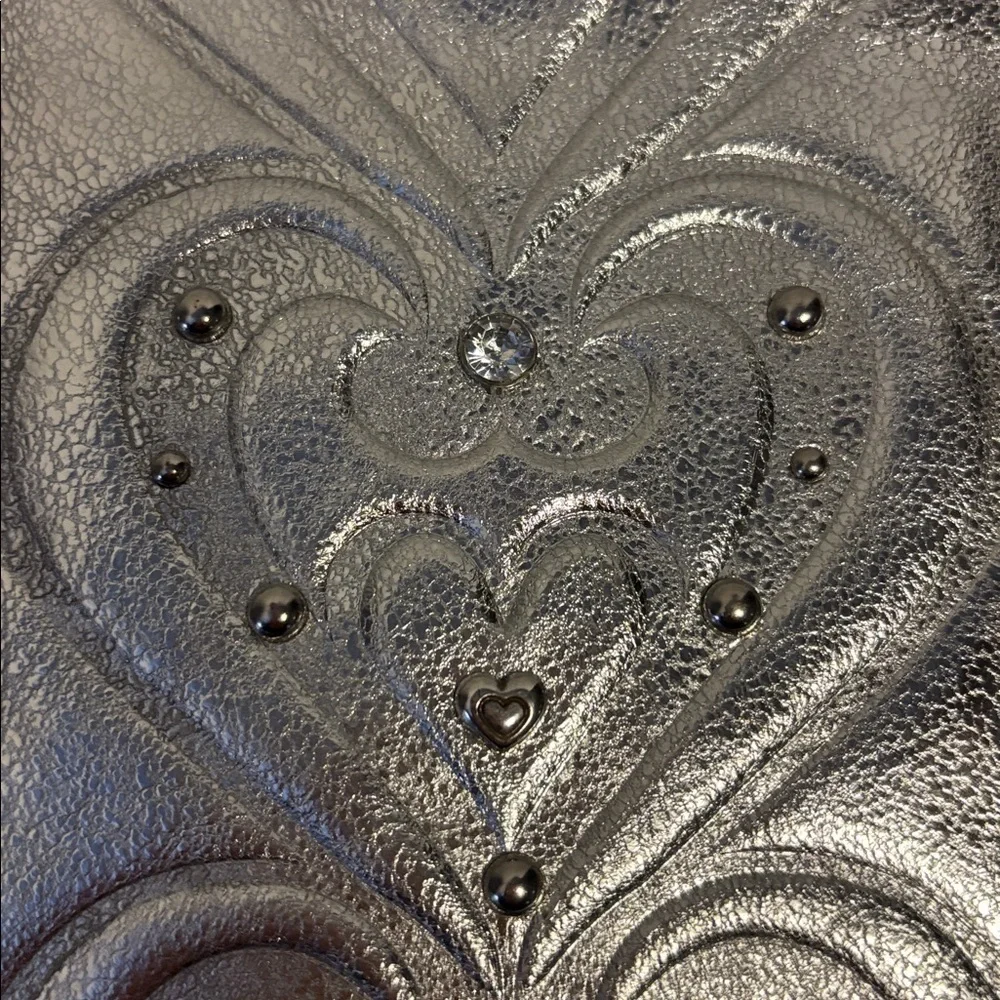 BRIGHTON SILVER METALLIC WRISTLET WITH SOME BLING ON ONE SIDE PLAIN ON THE OTHER